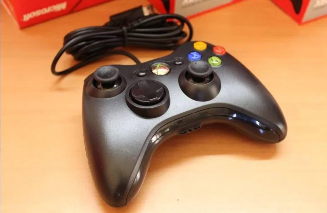 Džojstik za Xbox 360 žičani