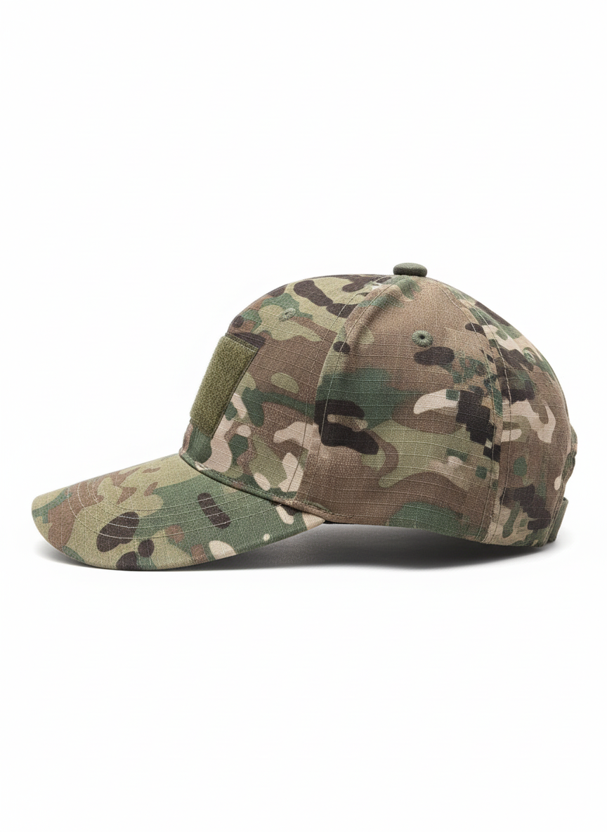 Taktička kapa Multicam - bočni profil sa vidljivim velcro panelom i kamuflažnim uzorkom